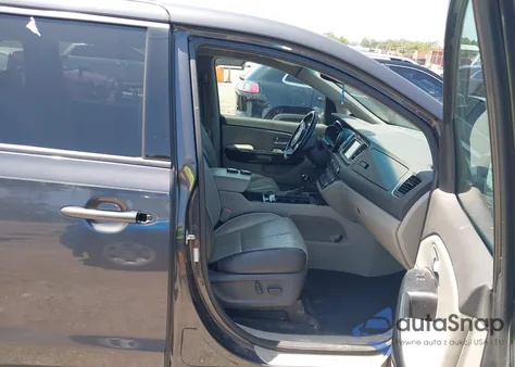 2015 Kia Sedona Sx z USA, uszkodzony, nr VIN KNDMC5C10F6066516